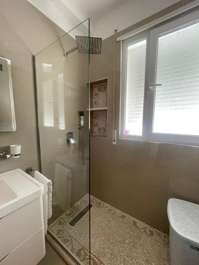 Kraal Apartments Vlorë Extérieur photo